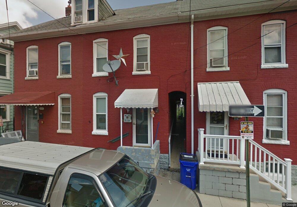 518 W Church St, Hagerstown, MD 21740 - photo 1