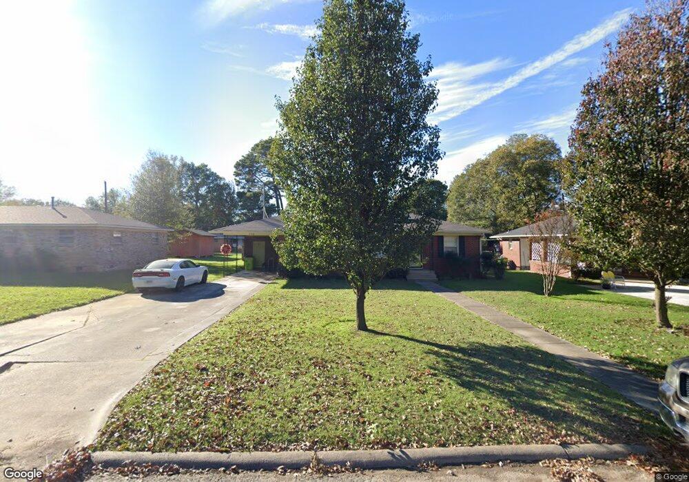 1702 Coker Hampton Dr, Stuttgart, AR 72160 - photo 1