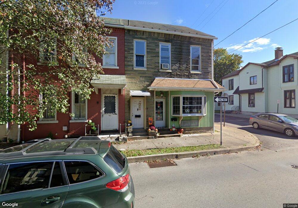 103 N Arch St, Milton, PA 17847 - photo 1