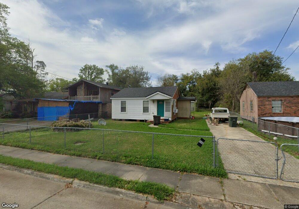 1406 Grein Ave, Lake Charles, LA 70601 - photo 1