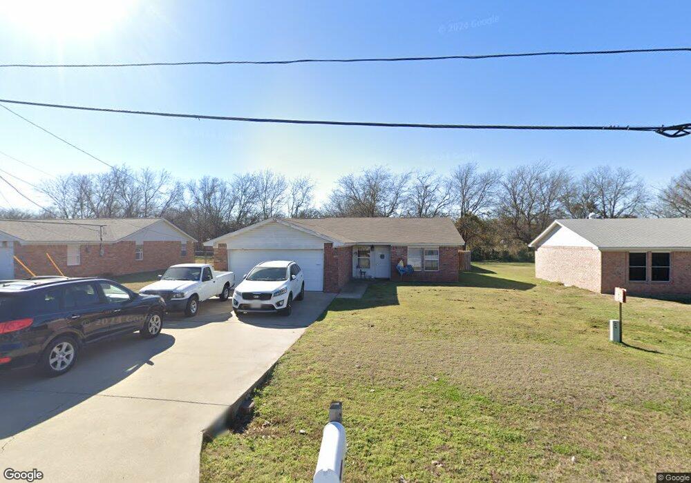 804 Shady Grove Dr, Granbury, TX 76049 - photo 1