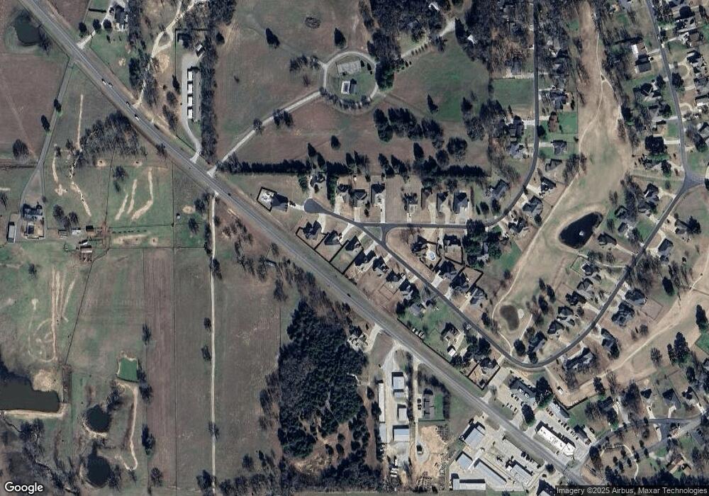 220 Cocopa Dr, Gainesville, TX 76240 - photo 1