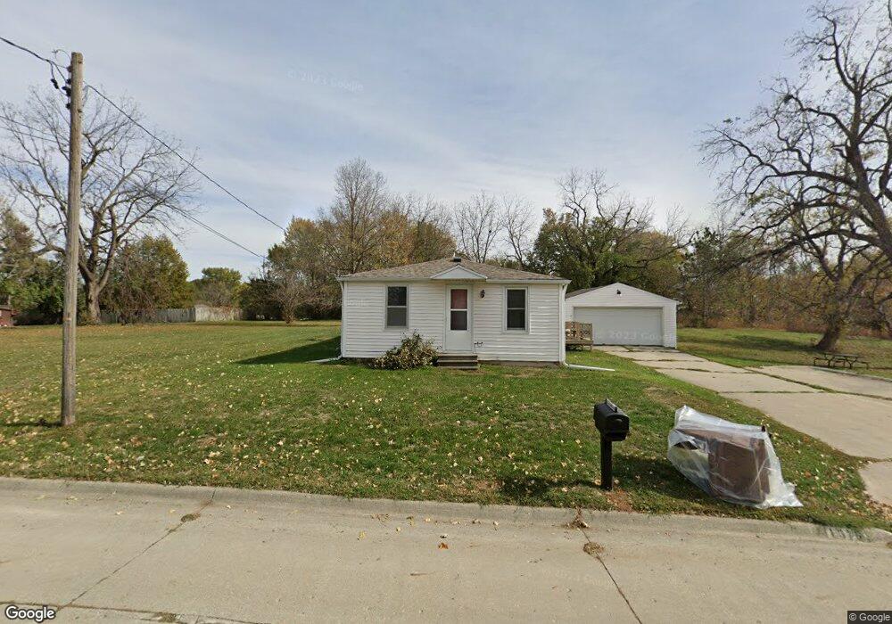 1316 E 6th St S, Newton, IA 50208 - photo 1