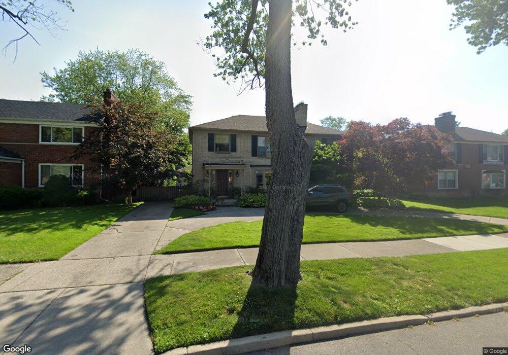 792 Harcourt Rd unit 94, Grosse Pointe Park, MI 48230 - photo 1