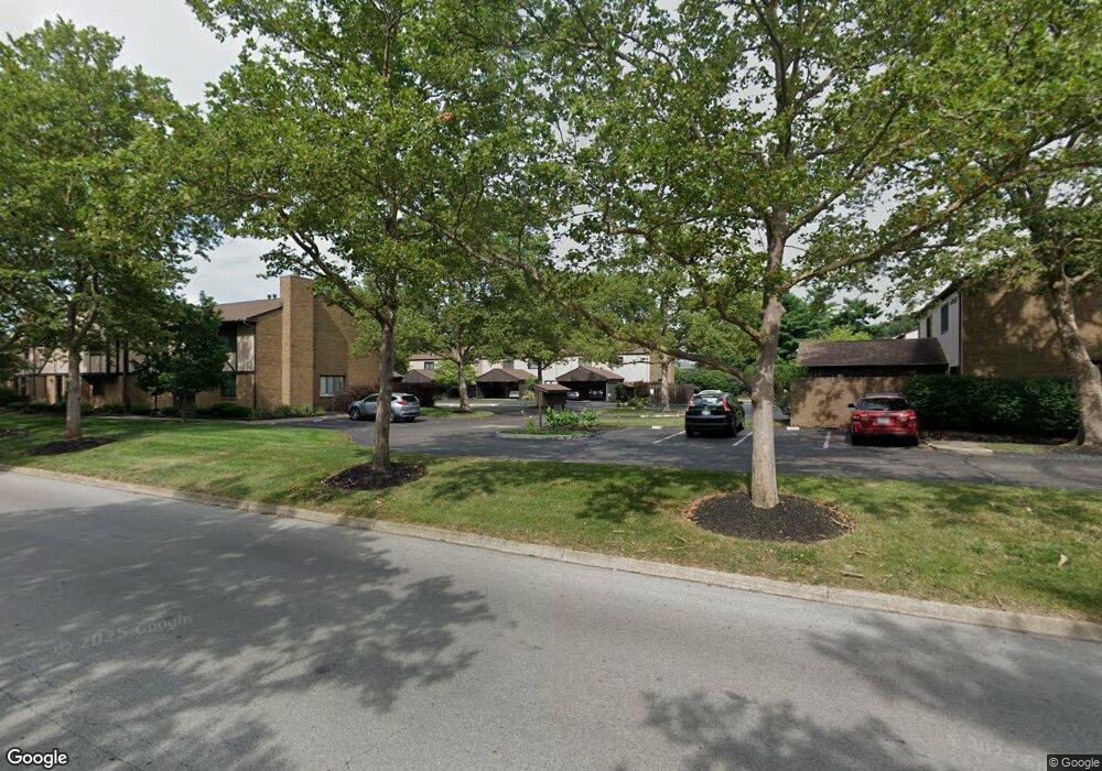 5350 Shannon Ln, Columbus, OH 43235 - photo 1