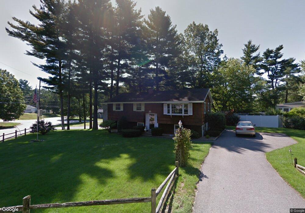 102 Conant Rd, Nashua, NH 03062 - photo 1