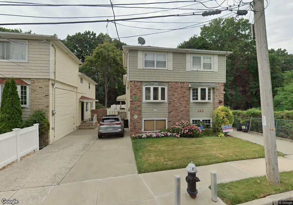 3 Clove Way, Staten Island, NY 10301 - photo 1