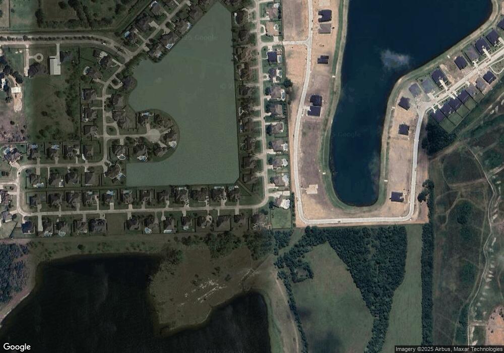 2239 Lakeway Dr, Friendswood, TX 77546 - photo 1