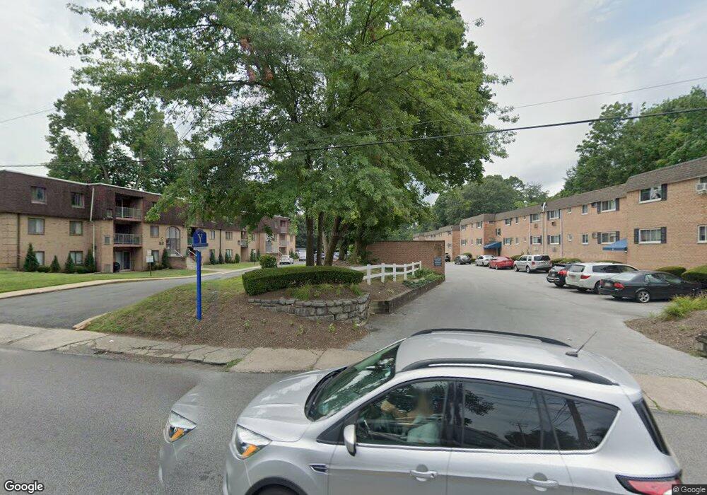 400 S Lansdowne Ave, Lansdowne, PA 19050 - photo 1