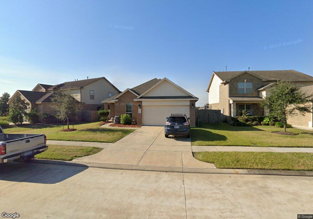 299 Kendall Cove Crest Dr, Alvin, TX 77511 - photo 1