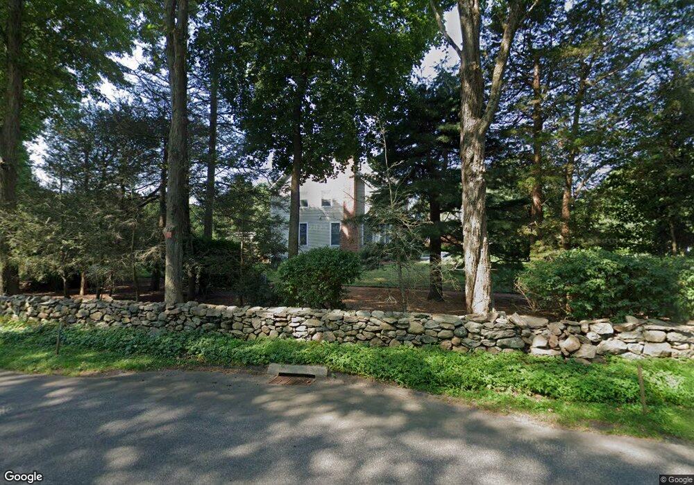 8 Runningbrook Ln, New Canaan, CT 06840 - photo 1