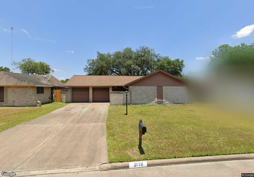 2110 Twinbrooke Dr, Houston, TX 77088 - photo 1