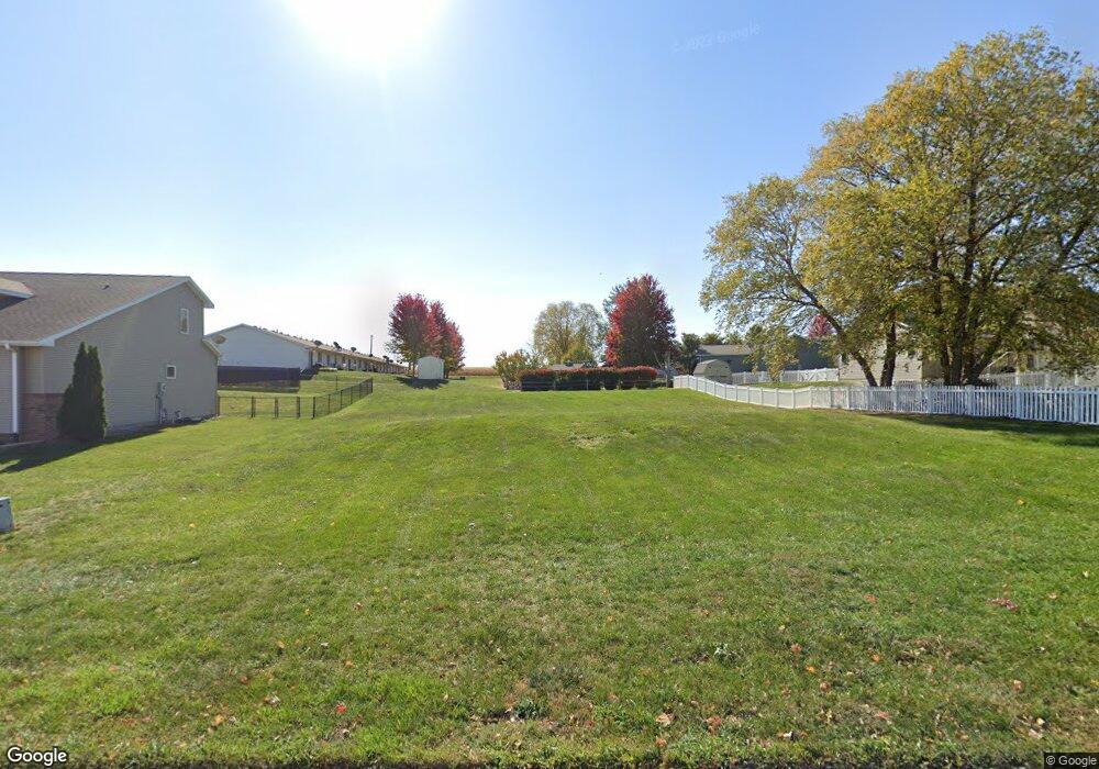 1709 S 11th Ave E, Newton, IA 50208 - photo 1