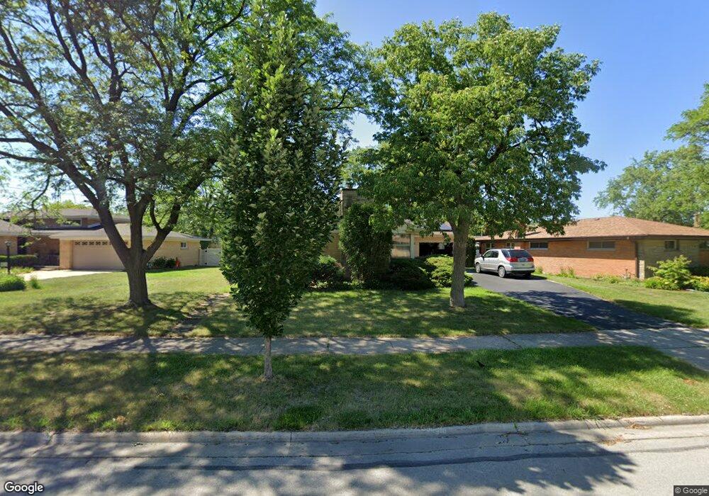 401 E Huntington Ln, Elmhurst, IL 60126 - photo 1