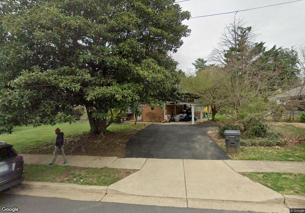 3322 Nevius St, Falls Church, VA 22041 - photo 1