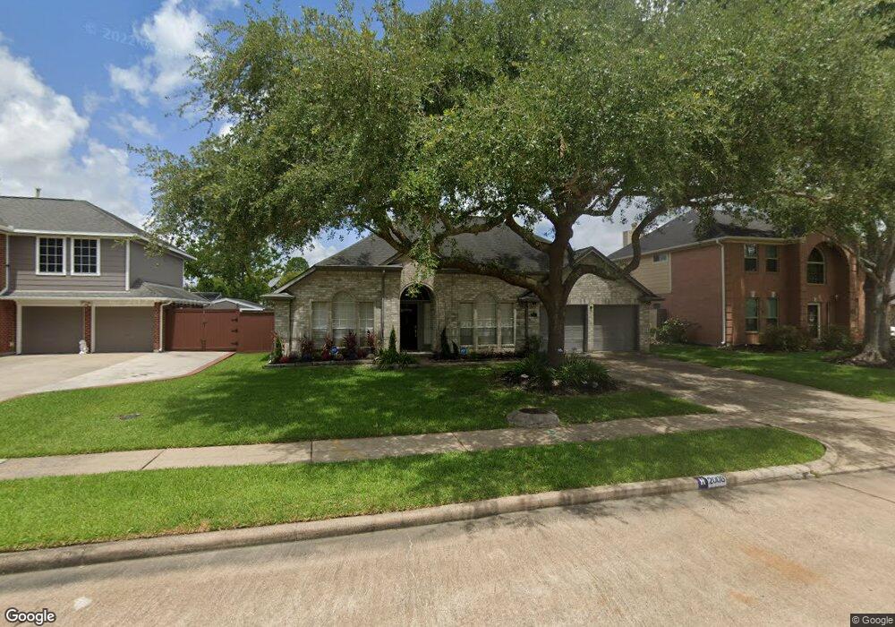 2006 N Mission Cir, Friendswood, TX 77546 - photo 1