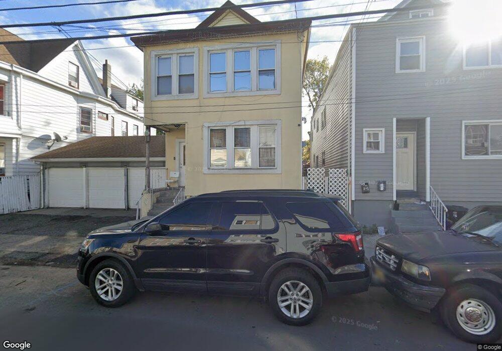 164 Lyon St unit 166, Paterson, NJ 07524 - photo 1