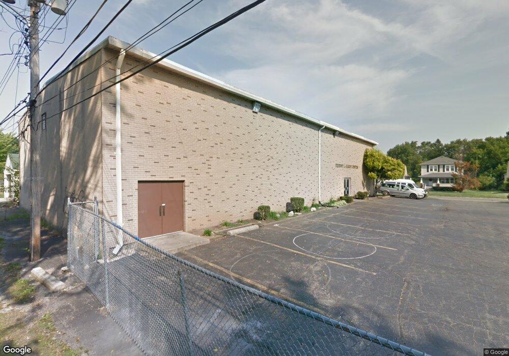 1711 E Lakeview Ave, Columbus, OH 43224 - photo 1