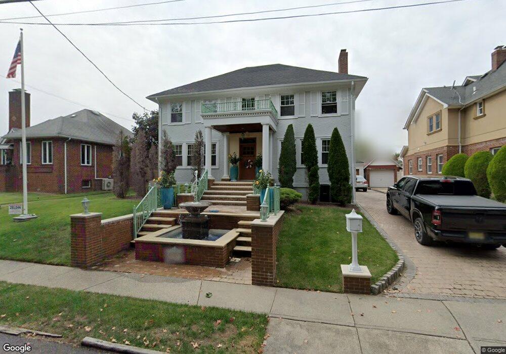 294 Combs Ave unit 2, Staten Island, NY 10306 - photo 1