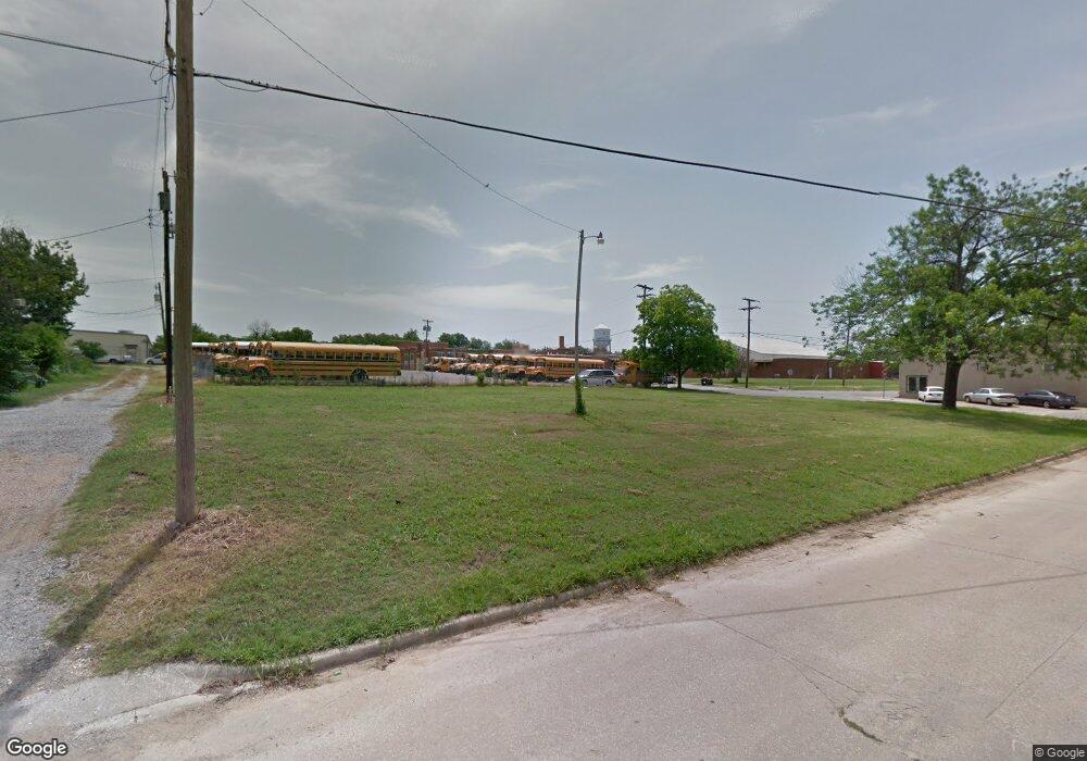 326 W 18th St, Ada, OK 74820 - photo 1