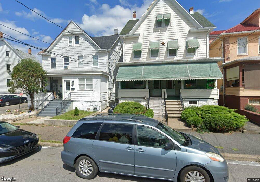 695 N Vine St, Hazleton, PA 18201 - photo 1