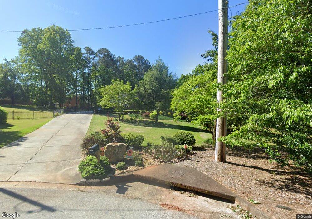 5800 Carlton Way, Stone Mountain, GA 30087 - photo 1