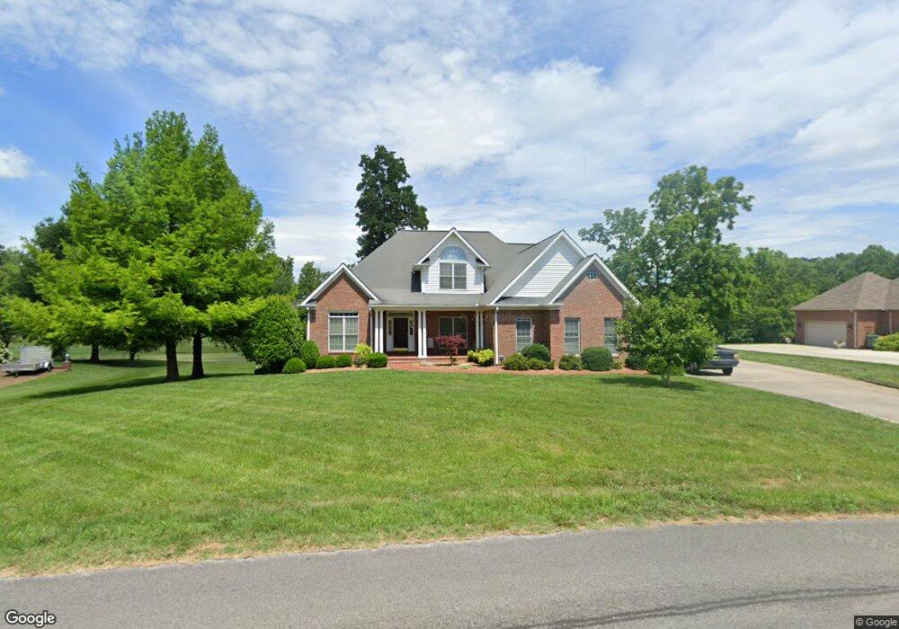 924 N Plantation Dr, Cookeville, TN 38506 - photo 1