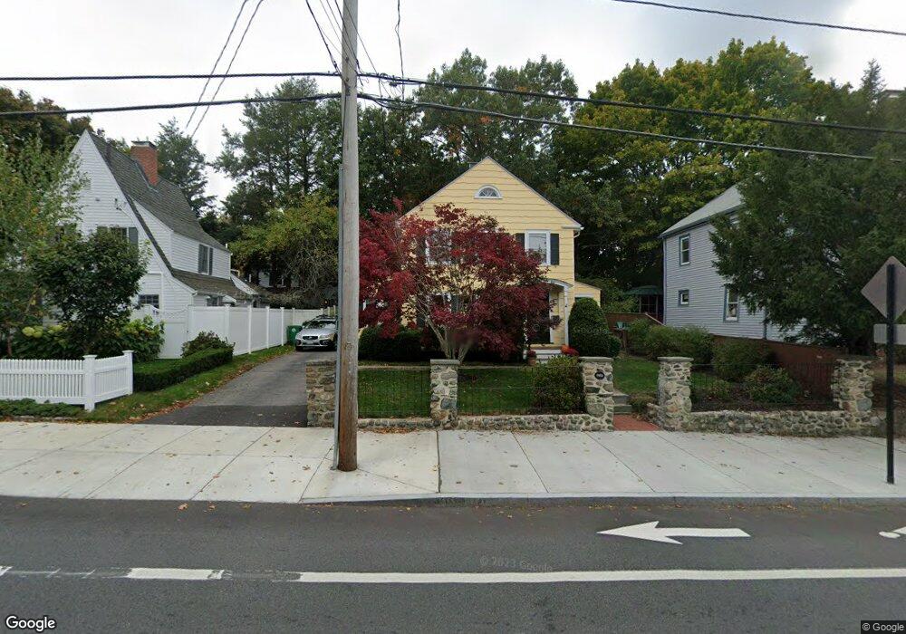 971 Walnut St, Newton Highlands, MA 02461 - photo 1