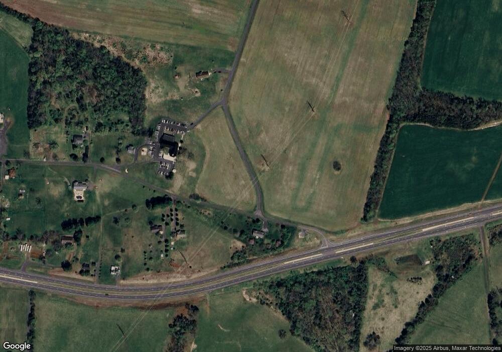 18426 Fairfield Rd, Stevensburg, VA 22741 - photo 1