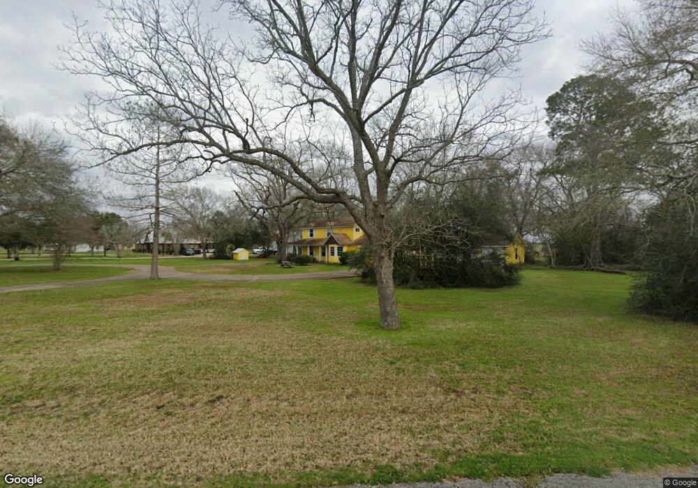 8807 Quail Park Ln, Needville, TX 77461 - photo 1