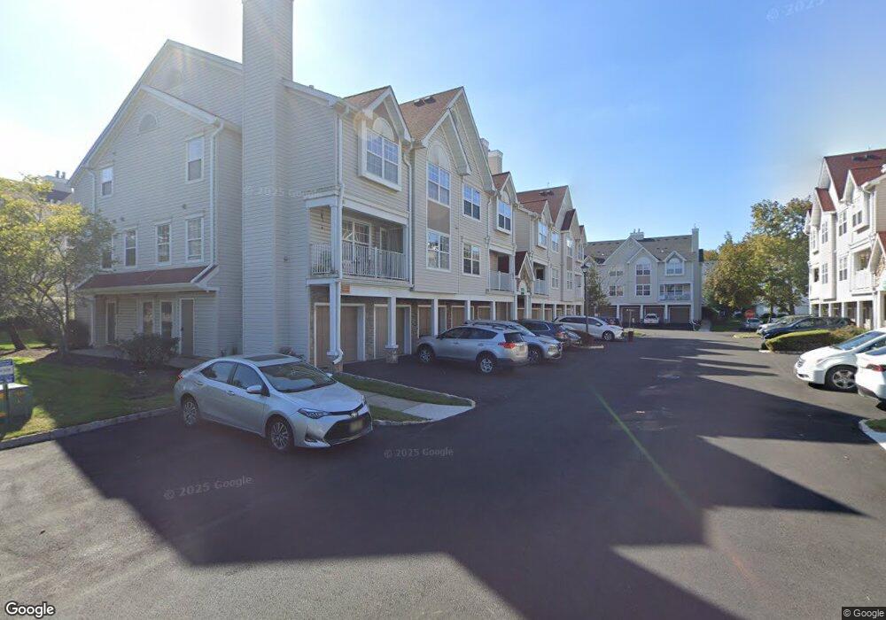 8 Wilmbelton Ct unit 1, Edison, NJ 08820 - photo 1