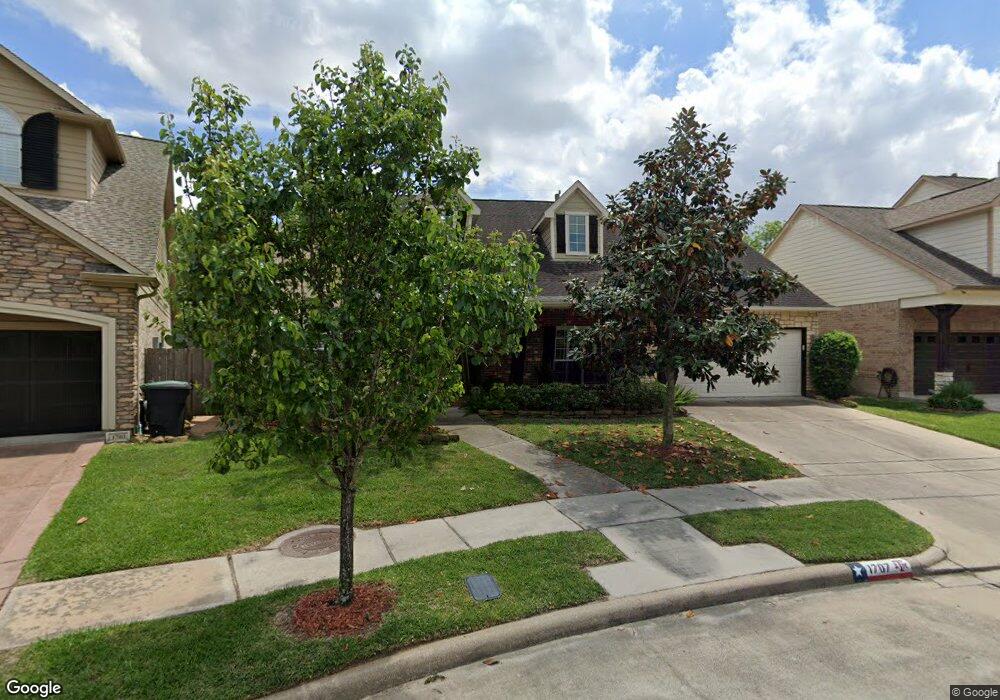 1707 Candlelight Place Dr, Houston, TX 77018 - photo 1