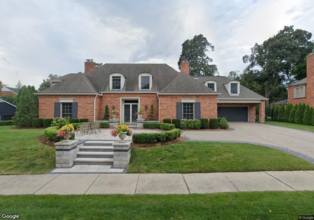 21 Warner Rd, Grosse Pointe Farms, MI 48236 - photo 1