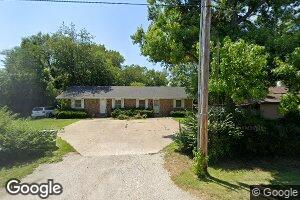 3005 S 4th St, Springfield, IL 62703