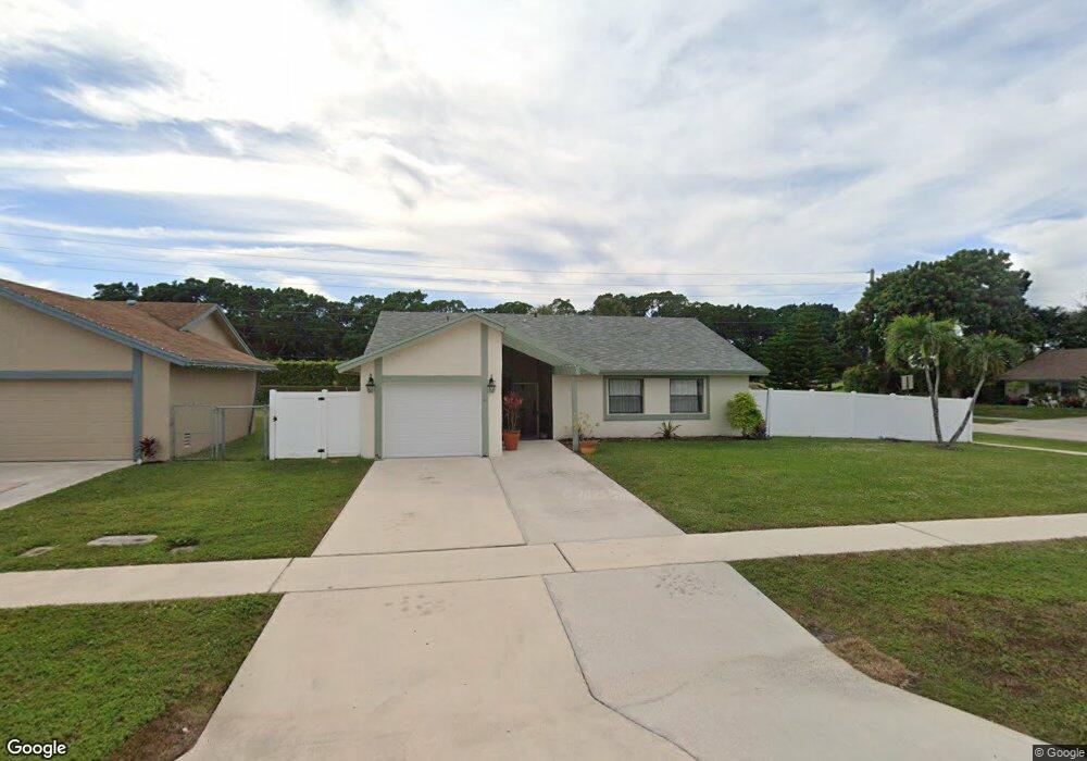 9099 Bedford Dr, Boca Raton, FL 33434 - photo 1