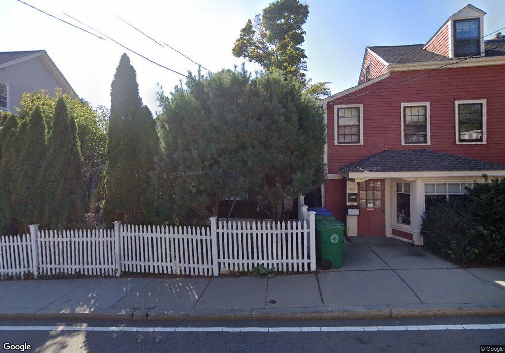 999 Chestnut St unit 1, Newton Upper Falls, MA 02464 - photo 1