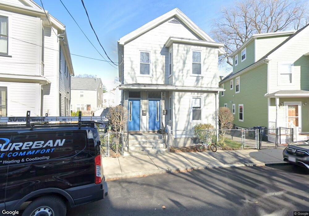 39 Magee St unit 2, Cambridge, MA 02139 - photo 1