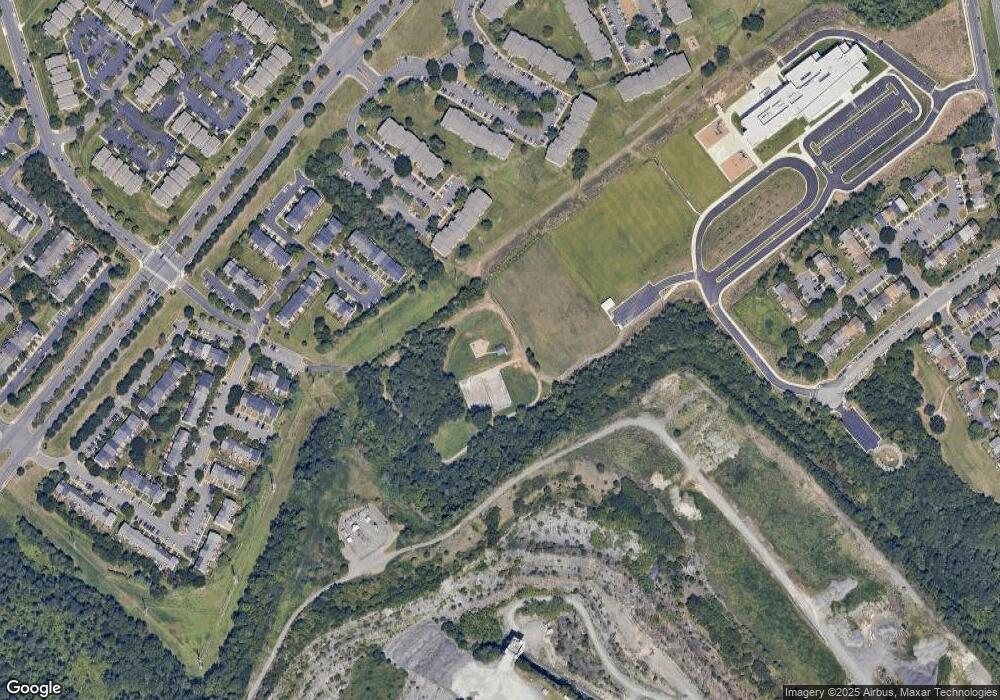 11000 Crestwood Dr, Manassas, VA 20109 - photo 1