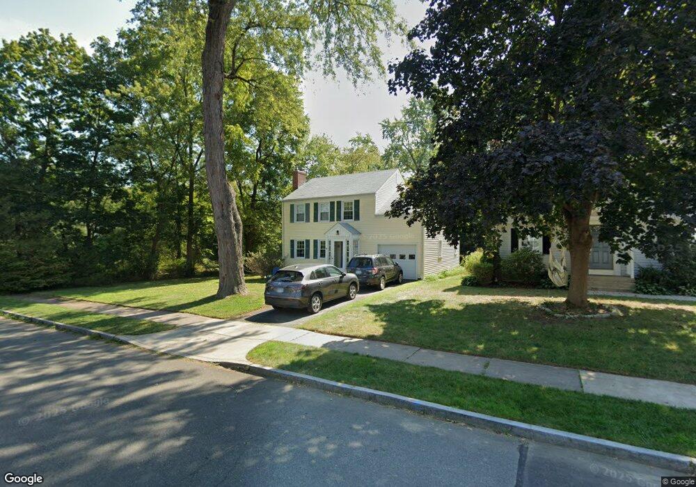 3 Linnard Rd, West Hartford, CT 06107 - photo 1