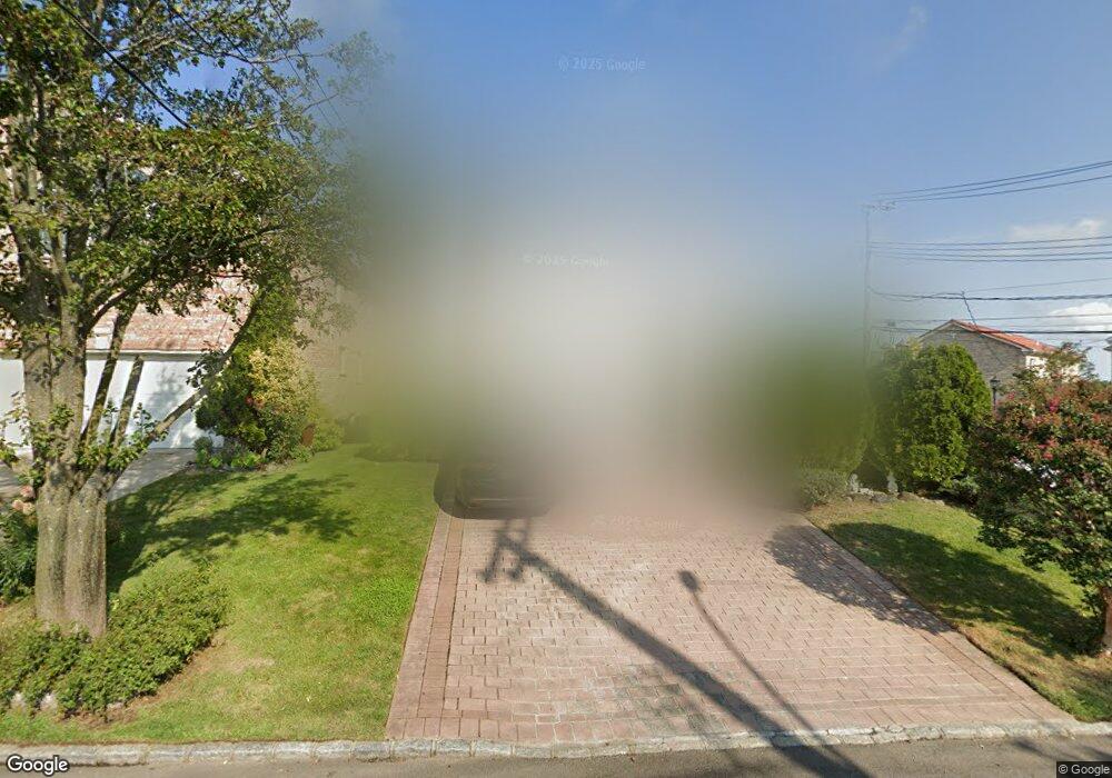 15039 3rd Ave, Whitestone, NY 11357 - photo 1