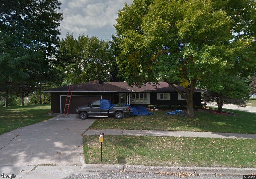 1611 W 14th St S unit A, Newton, IA 50208 - photo 1