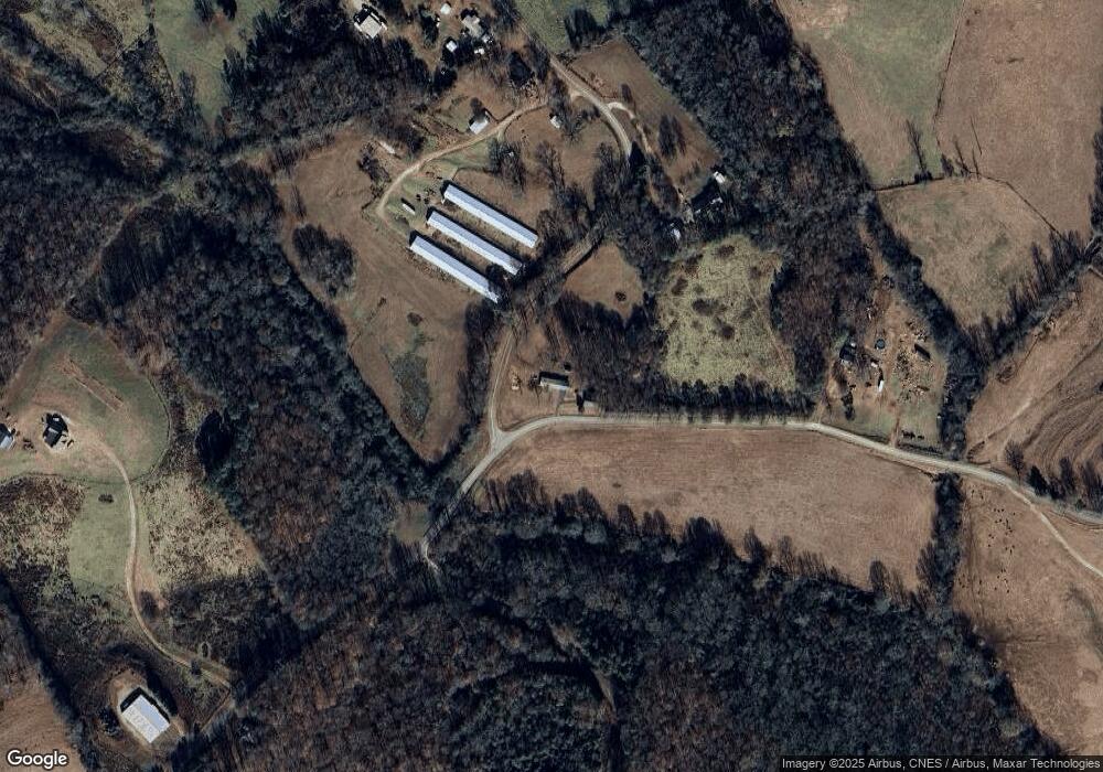 2637 Avalon Rd, Martin, GA 30557 - photo 1