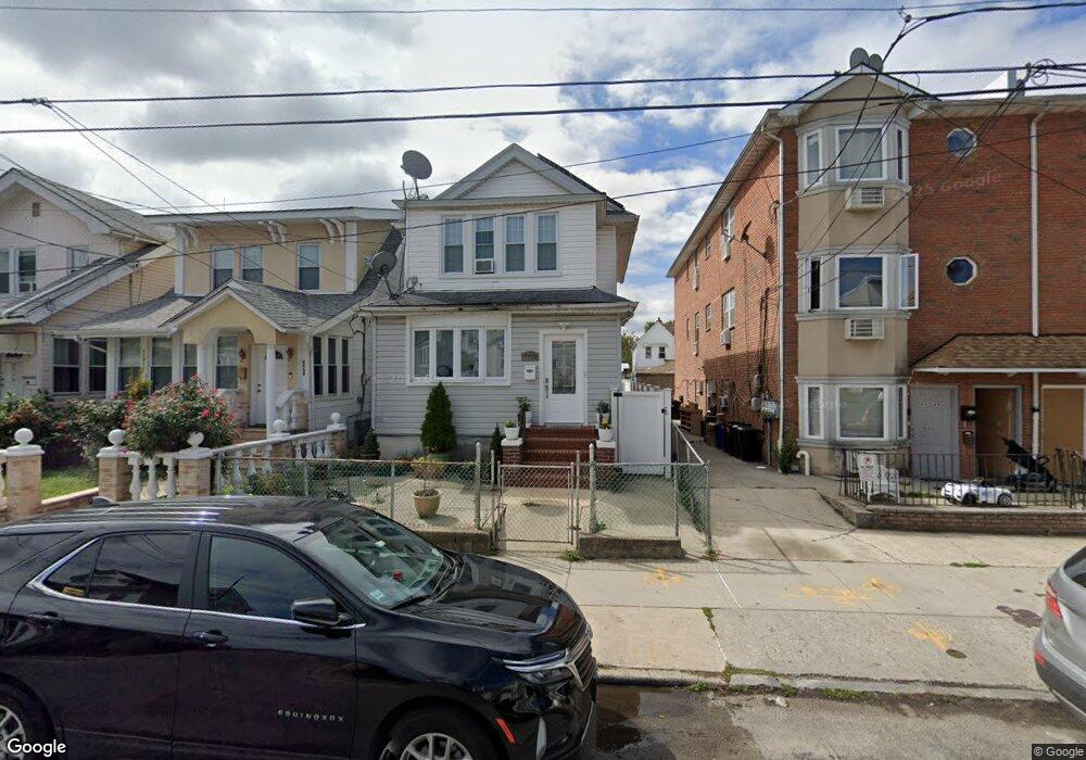 9550 110th St, South Richmond Hill, NY 11419 - photo 1