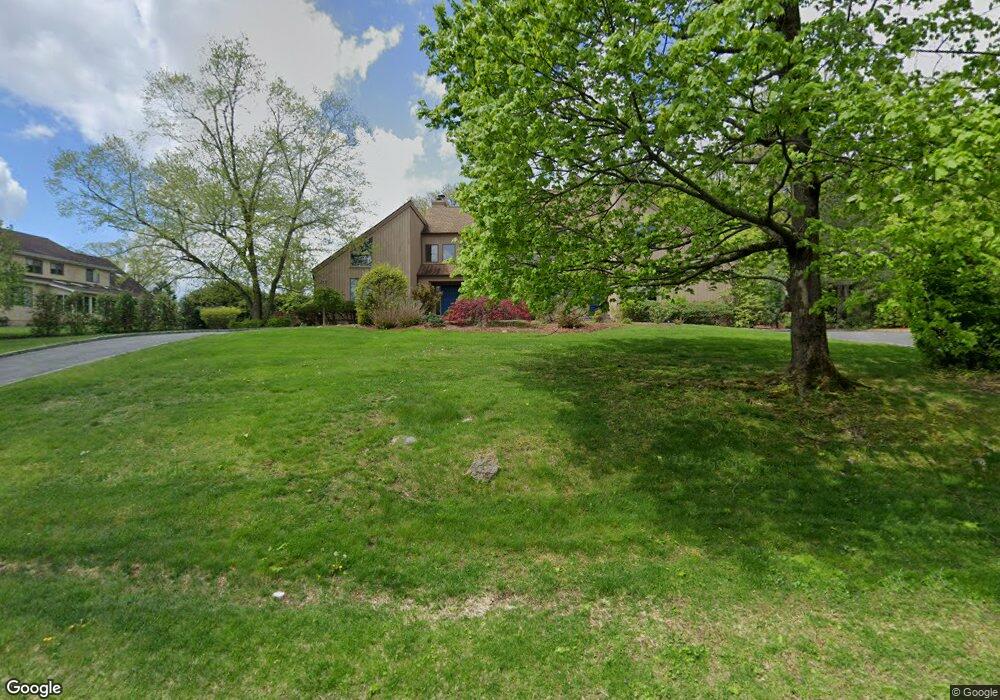 10 Watch Hill Rd, Pleasantville, NY 10570 - photo 1