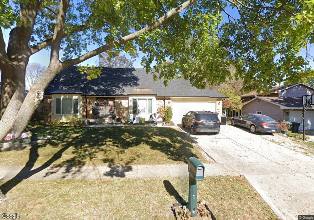 4609 Merced St, Des Moines, IA 50310 - photo 1