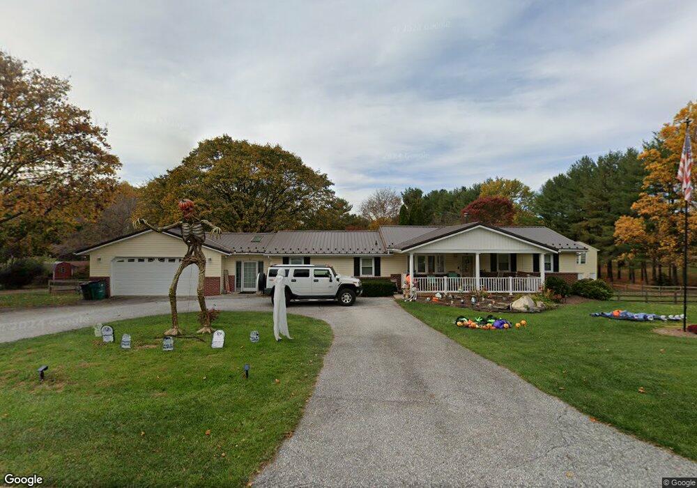 7008 Carmae Rd, Sykesville, MD 21784 - photo 1