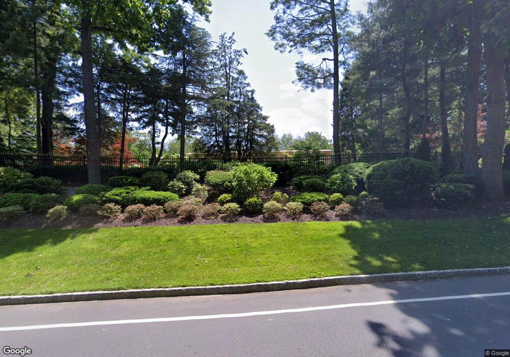 66 I U Willets Rd, Old Westbury, NY 11568 - photo 1