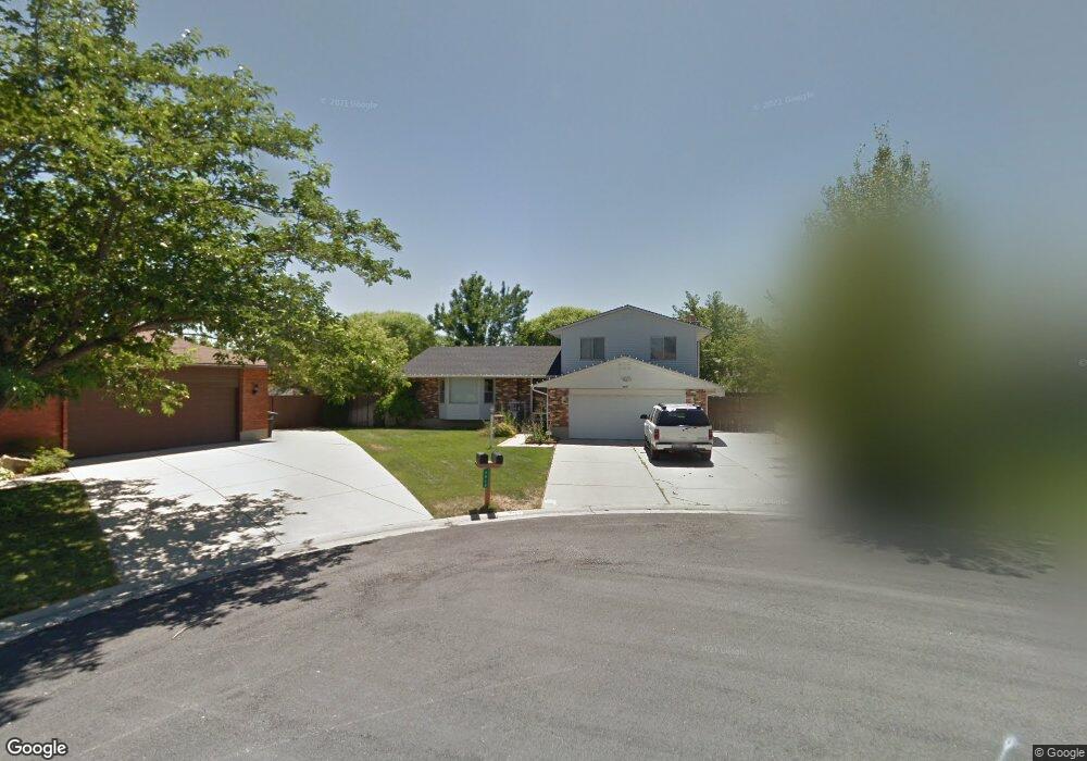 4023 Severn Cir, South Jordan, UT 84095 - photo 1