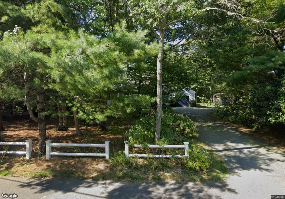 521 Mariner Cir, Cotuit, MA 02635 - photo 1