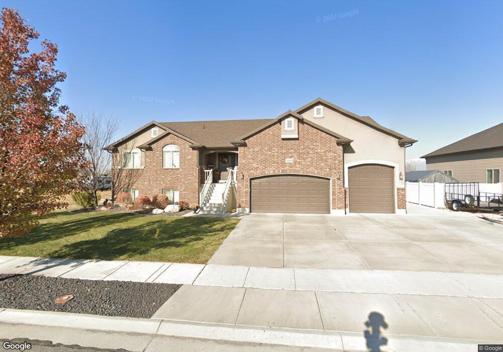 5642 W 5725 S, Hooper, UT 84315 - photo 1